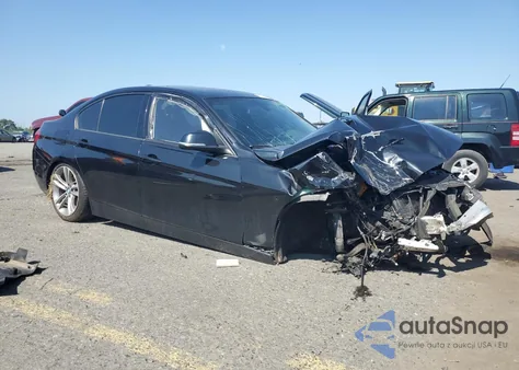 2018 BMW 330 Xi z USA, uszkodzony, nr VIN WBA8D9C55JEB35739